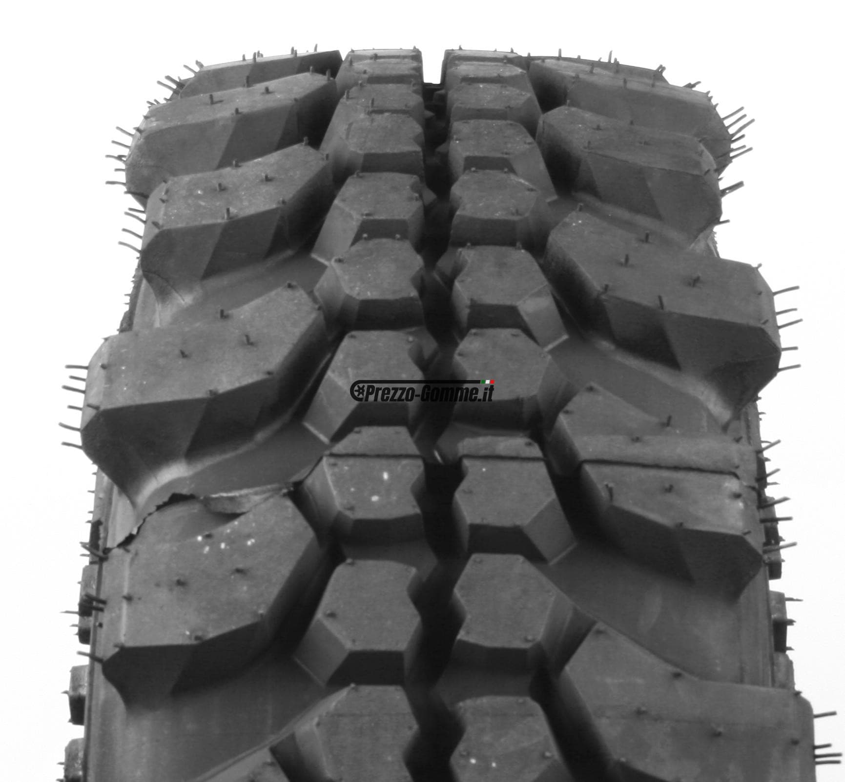 INSA SPECI. 285/75 R16 122N